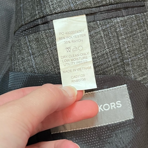 Michael Kors Mens Classic Fit Grey Two Button Blazer 44 - Picture 3 of 8